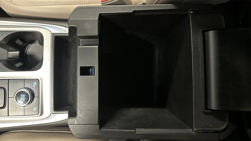 Certified 2022 Ford Explorer XLT image 16