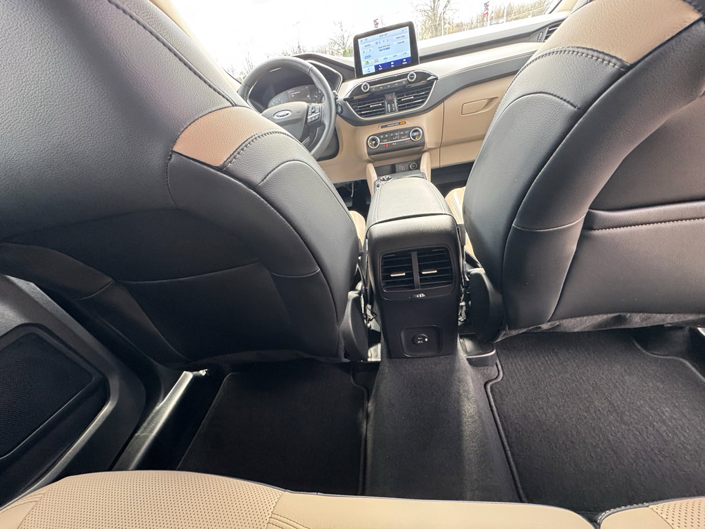 Certified 2020 Ford Escape SEL FWD image 28