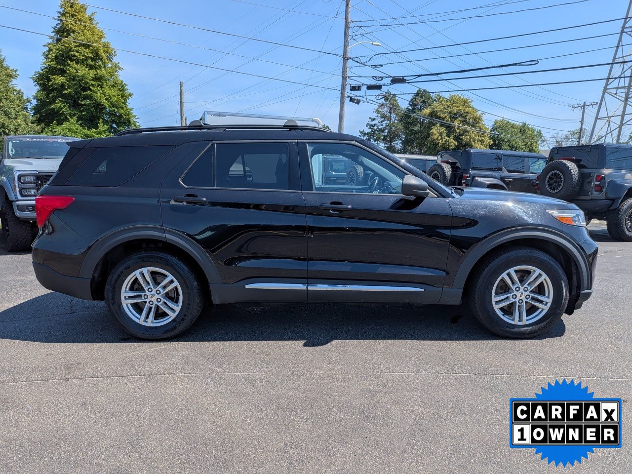 Certified 2020 Ford Explorer XLT AWD/4WD image 3