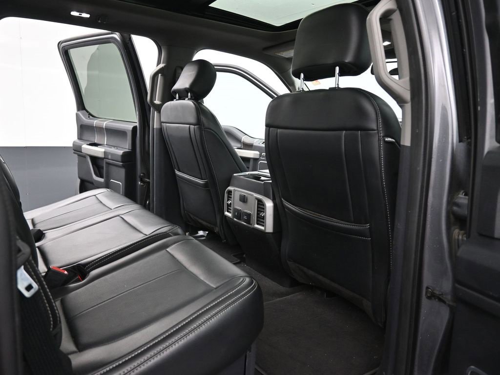 Certified 2021 Ford F250 Lariat w/ Tremor Off-Road Package image 20