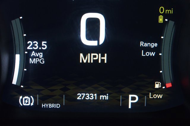 Used 2024 Jeep Wrangler Unlimited Sahara w/ Technology Group image 33