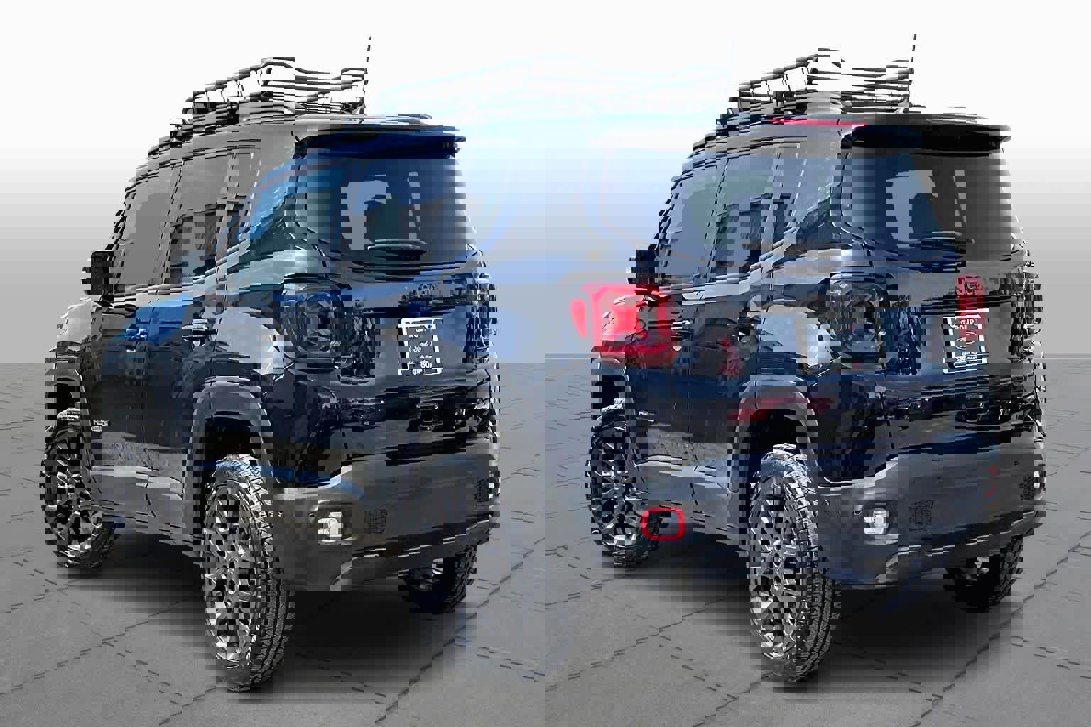 Used 2023 Jeep Renegade Limited w/ Sun/Sound Group image 4