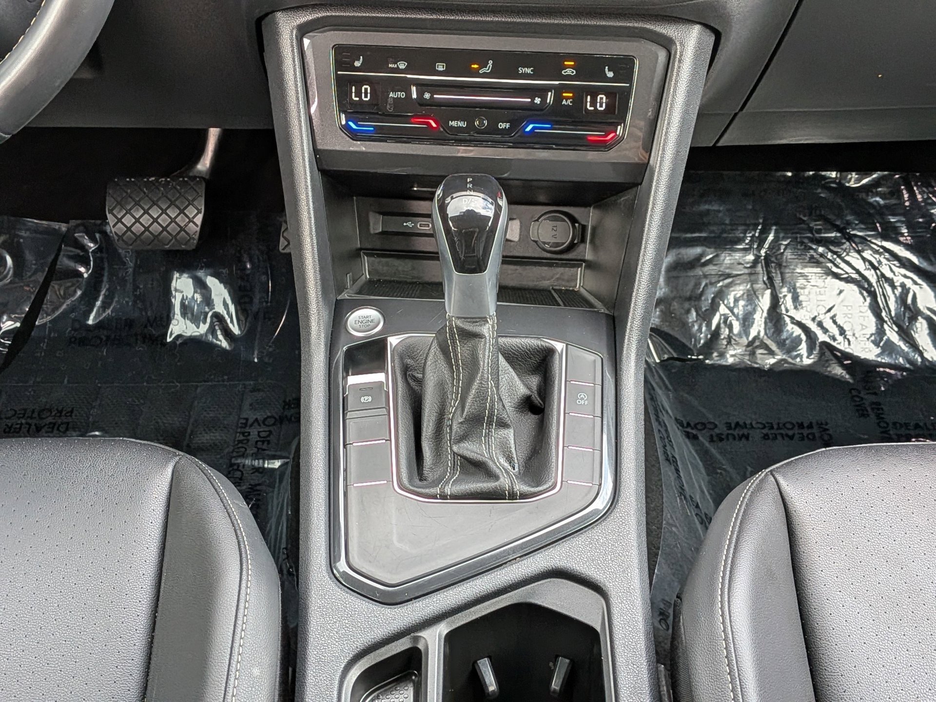 Used 2024 Volkswagen Tiguan SE FWD image 20