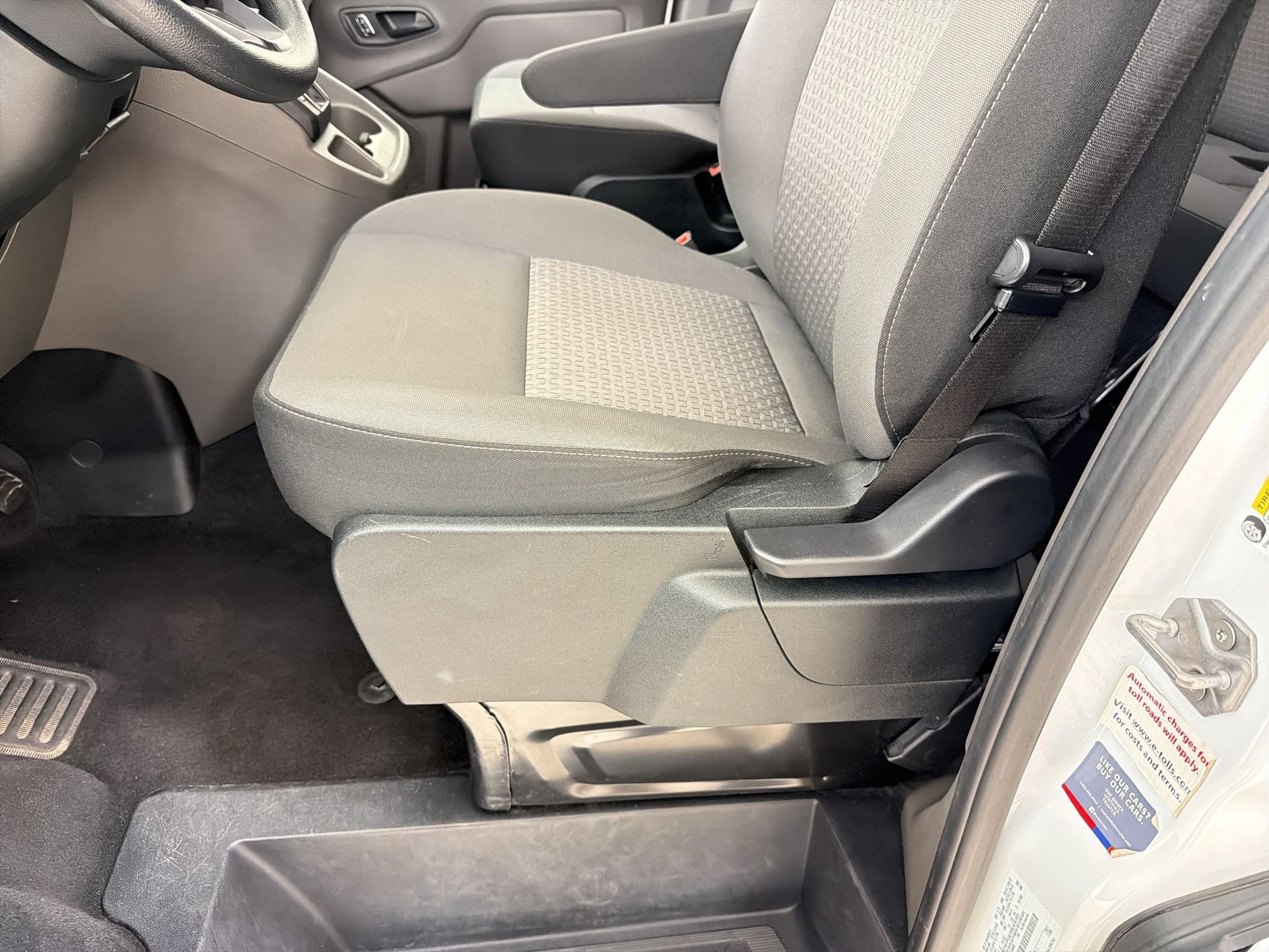 Certified 2024 Ford Transit 350 XLT RWD image 14