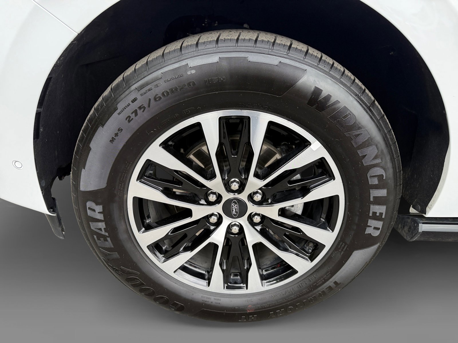 Certified 2025 Ford Expedition Max Platinum AWD/4WD image 9