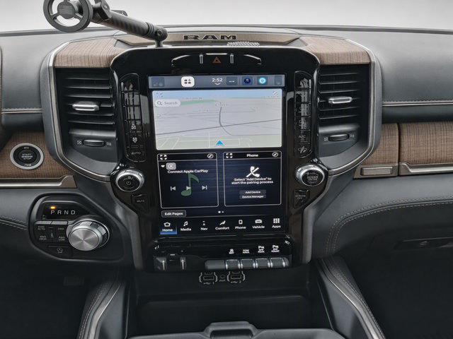 Used 2023 RAM 1500 Limited AWD/4WD image 12