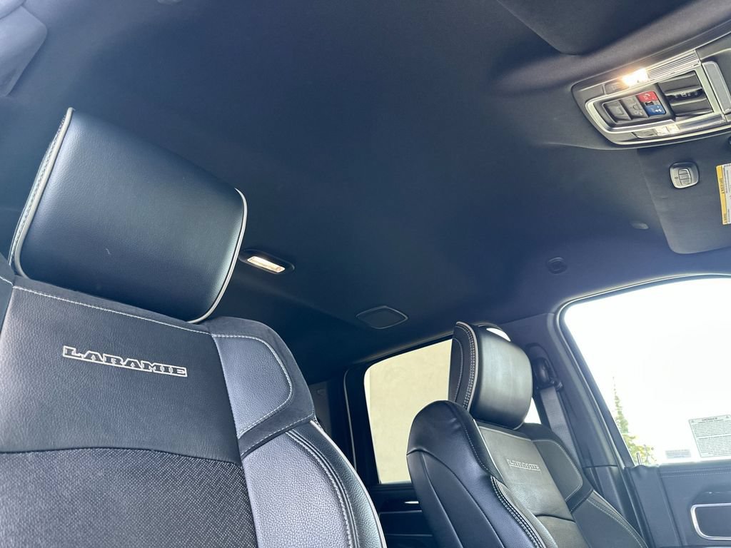 Used 2021 RAM 3500 Laramie AWD/4WD image 15