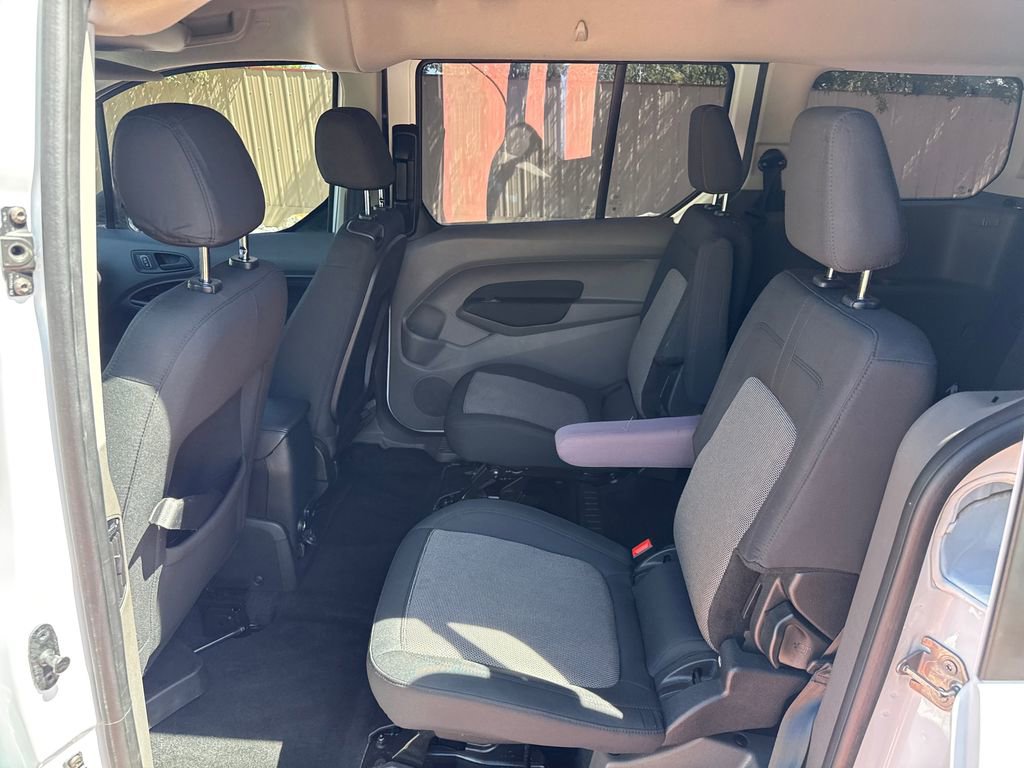 Certified 2019 Ford Transit Connect XL FWD image 17