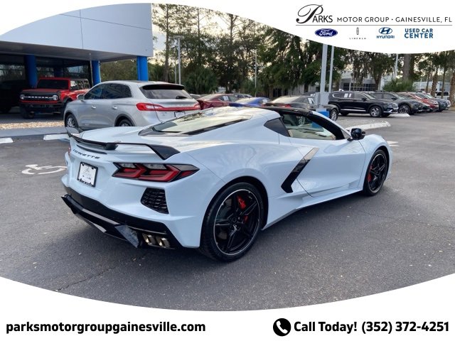 Used 2022 Chevrolet Corvette Stingray Premium Cpe w/ Z51 Performance Package image 3