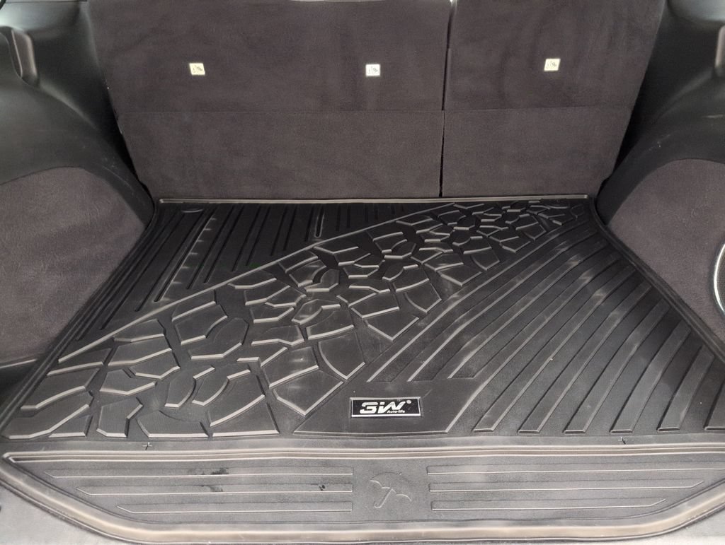 Used 2017 Jeep Grand Cherokee Limited RWD image 32