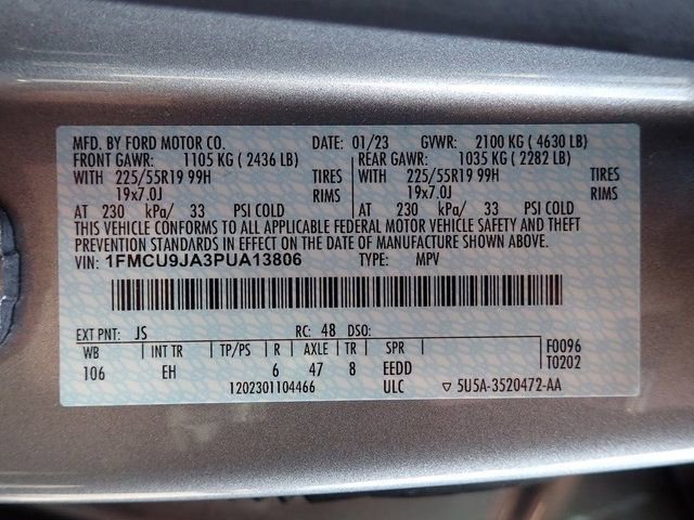 Certified 2023 Ford Escape Platinum AWD/4WD image 23