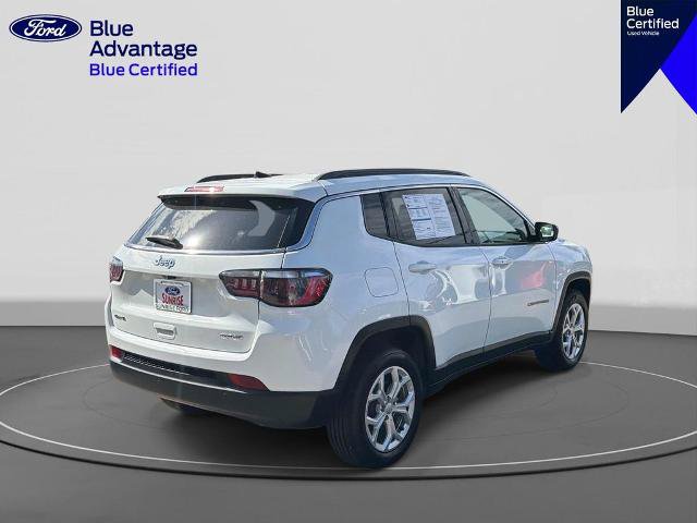 Used 2024 Jeep Compass Latitude AWD/4WD image 5