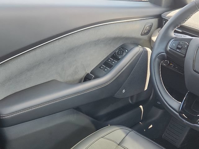 Certified 2025 Ford Mustang Mach-E GT AWD/4WD image 11