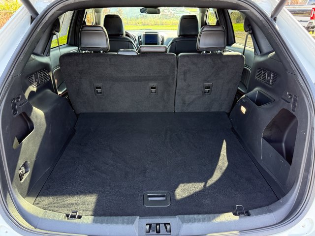 Certified 2024 Ford Edge ST-Line AWD/4WD image 38