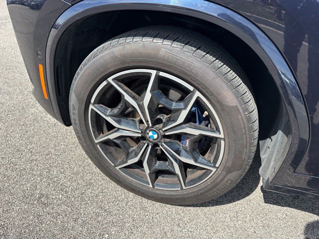 Used 2022 BMW X4 xDrive30i AWD/4WD image 8