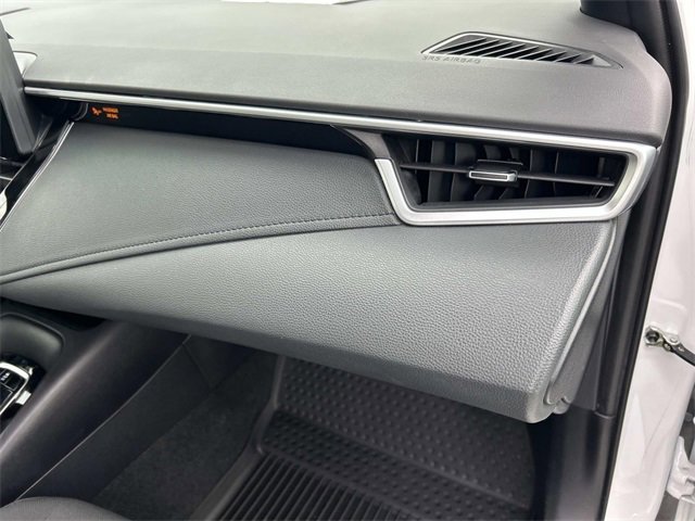 Used 2022 Toyota Corolla SE image 25