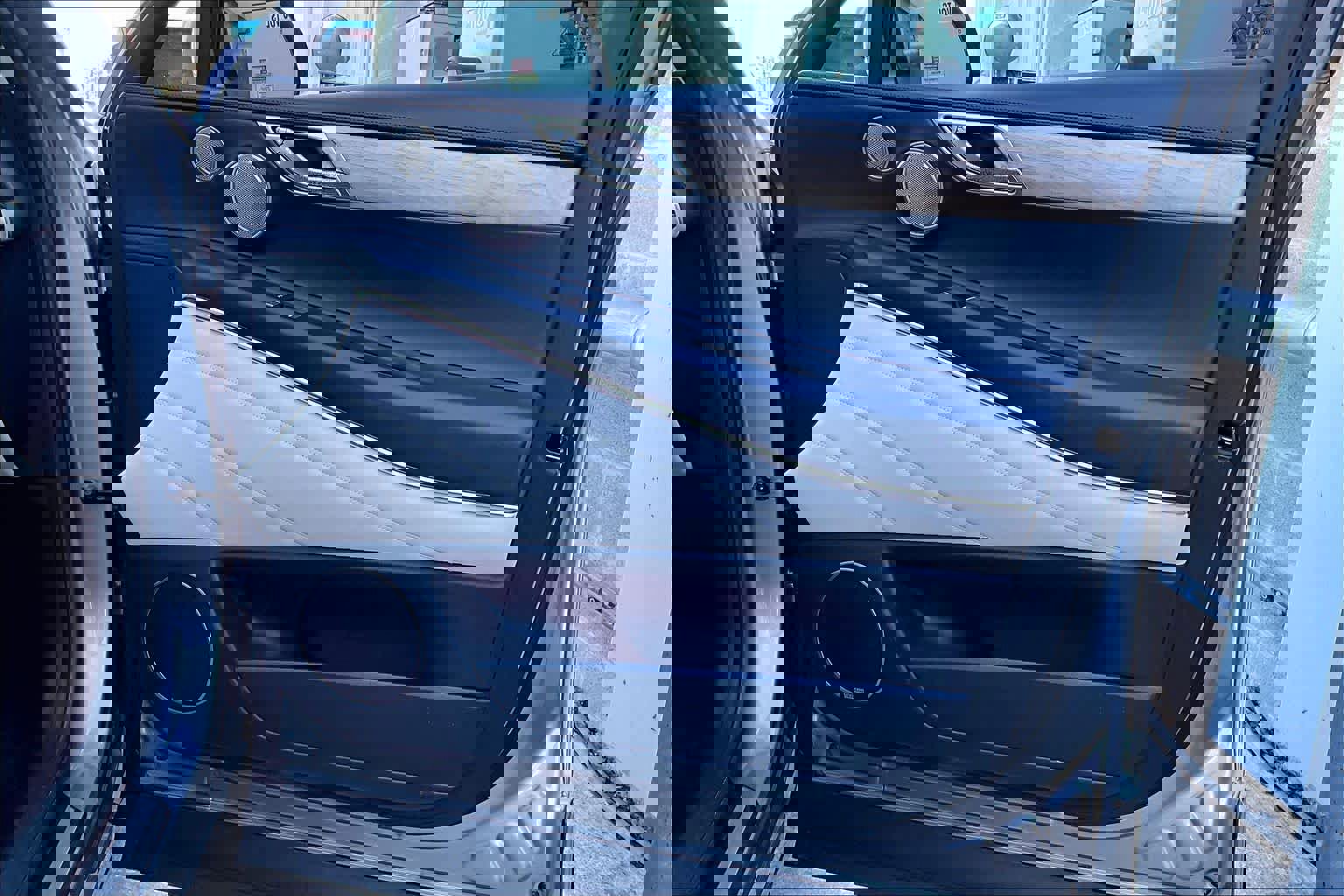 Used 2021 Genesis GV80 2.5T w/ Advanced Package 02 image 23