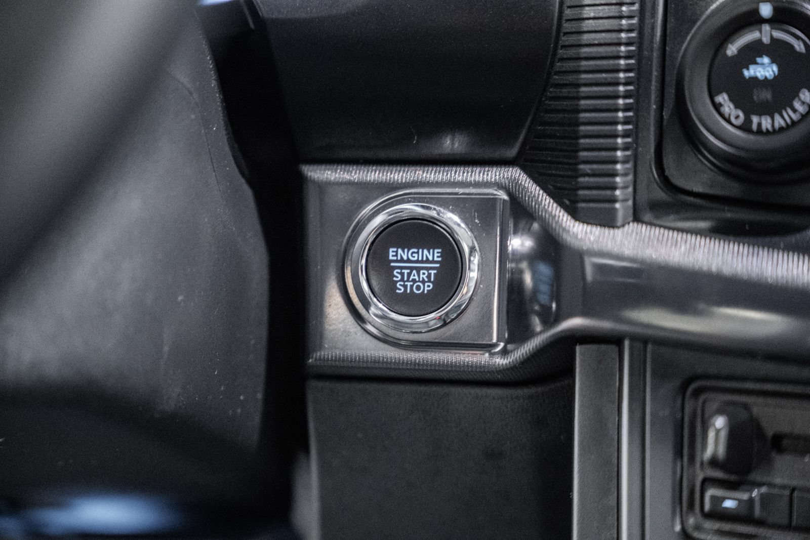 Certified 2025 Ford F150 Raptor AWD/4WD image 35