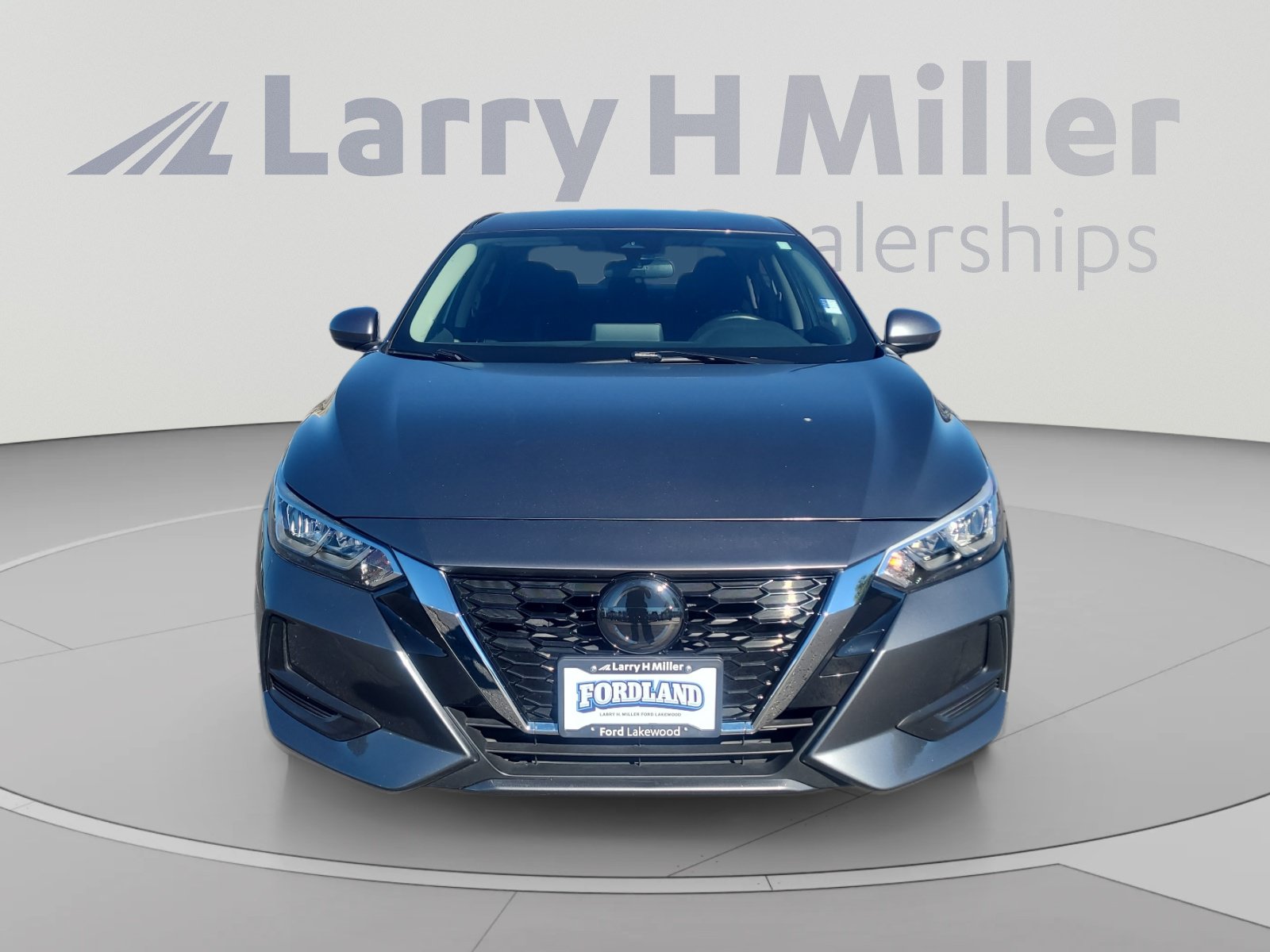 Used 2023 Nissan Sentra SV w/ All-Weather Package FWD image 8
