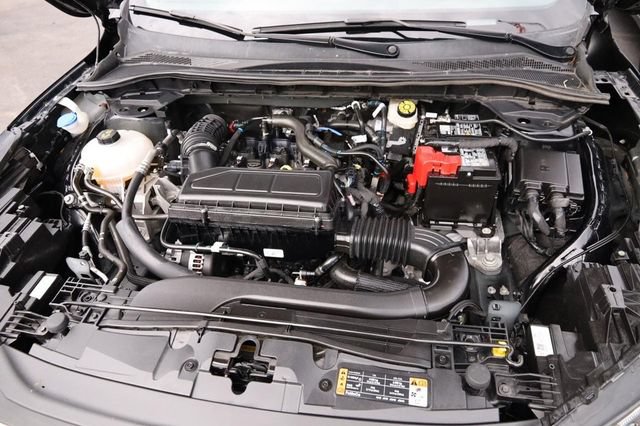 Certified 2025 Ford Escape Active FWD image 29