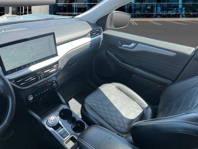 Certified 2023 Ford Escape Platinum w/ Premium Technology Package AWD/4WD image 15