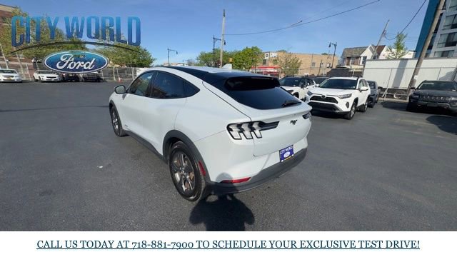 Certified 2021 Ford Mustang Mach-E Select image 3