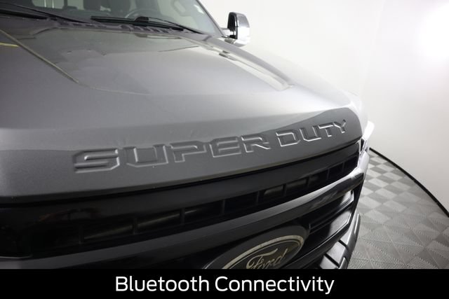 Certified 2022 Ford F350 Lariat w/ Tremor Off-Road Package AWD/4WD image 12