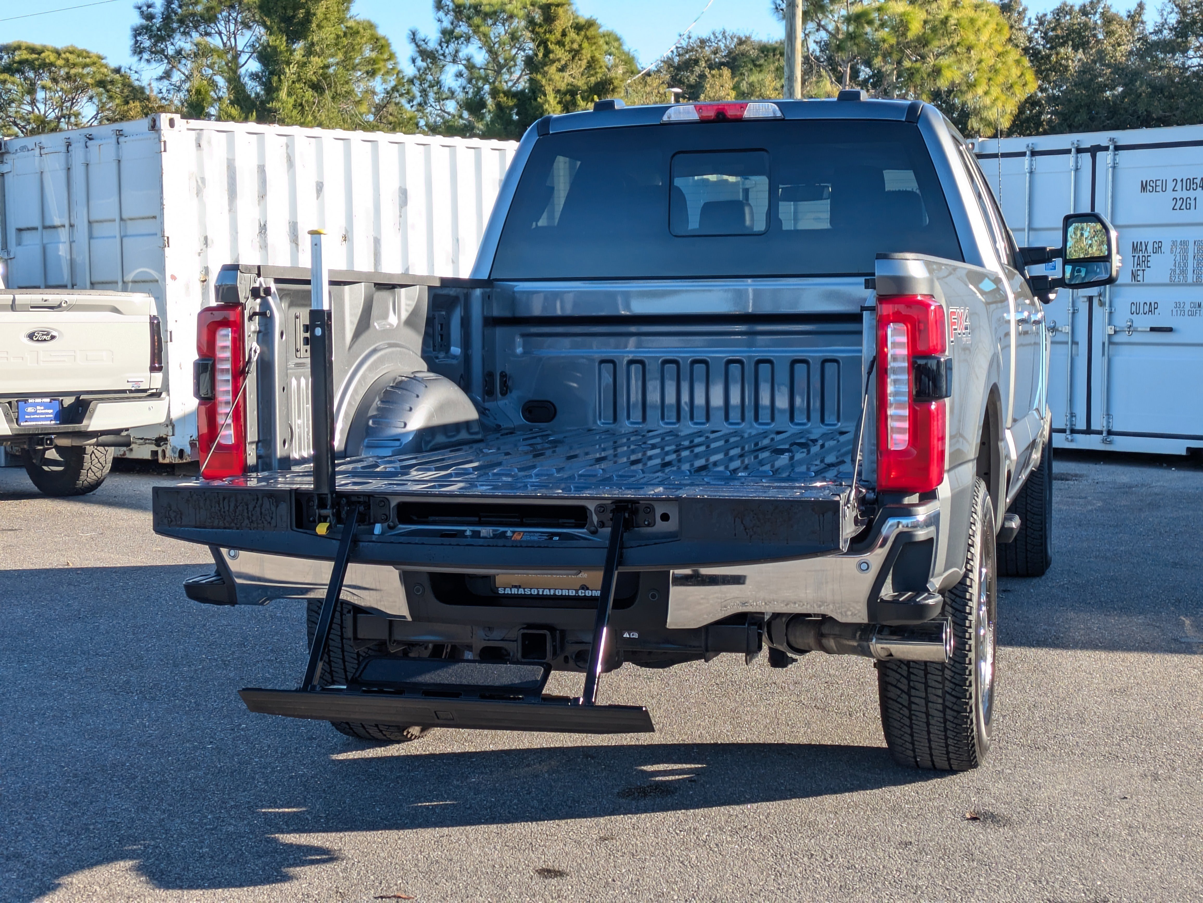 Certified 2024 Ford F250 Lariat w/ Chrome Package image 13
