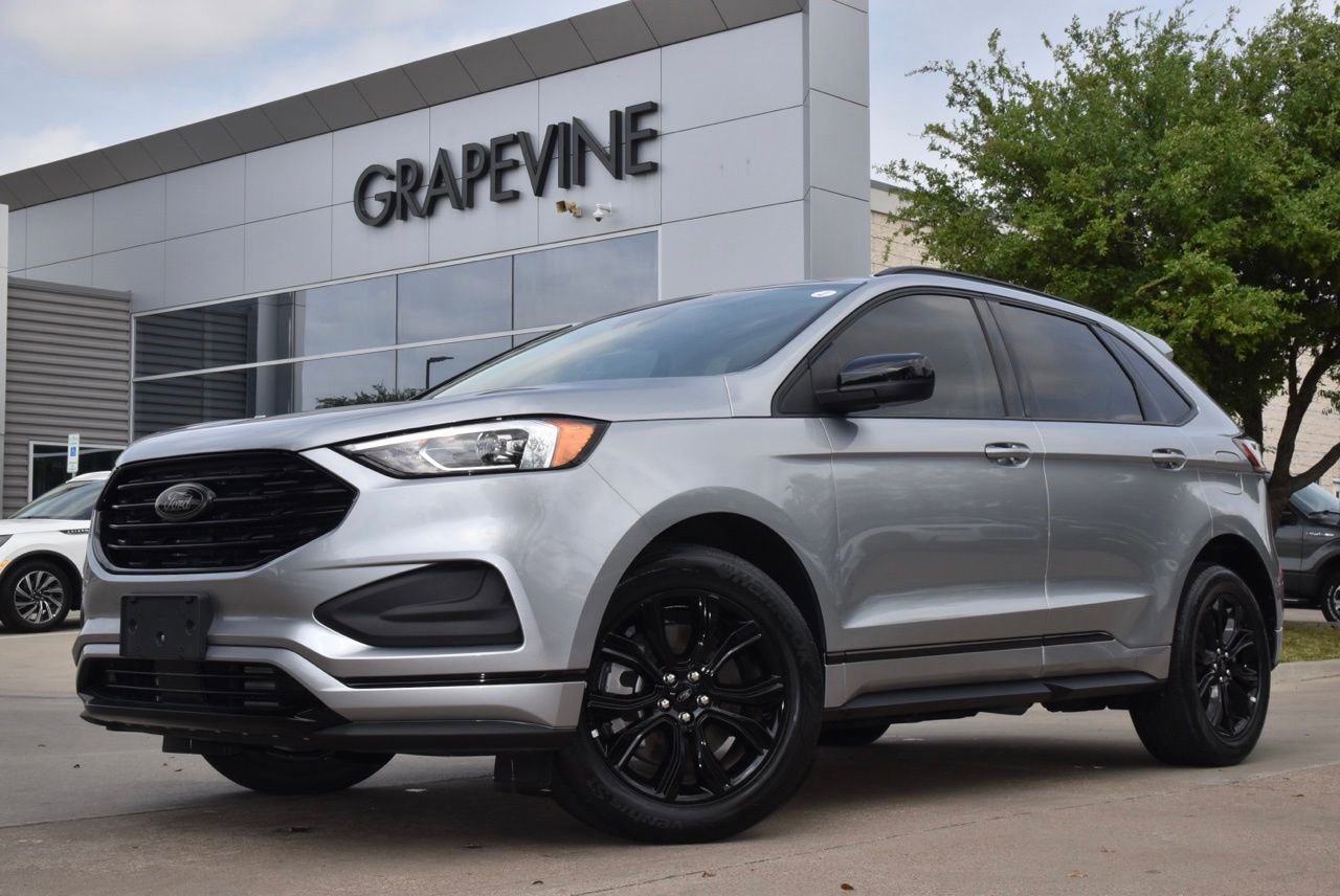 Certified 2023 Ford Edge SE w/ Black Appearance Package image 2