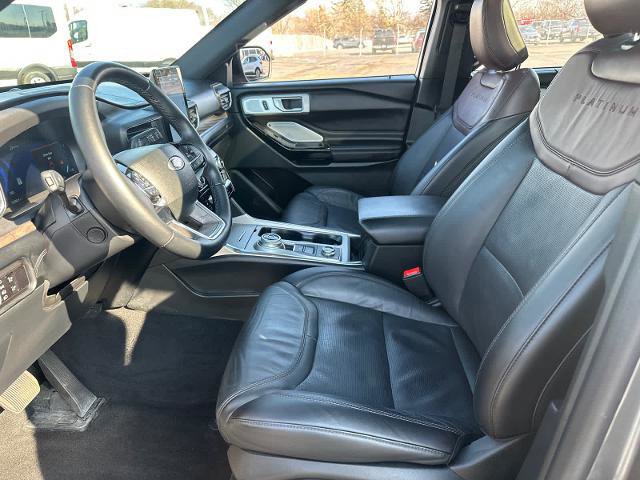 Certified 2023 Ford Explorer Platinum w/ Technology Package image 27