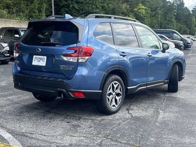 Used 2020 Subaru Forester Premium AWD/4WD image 3