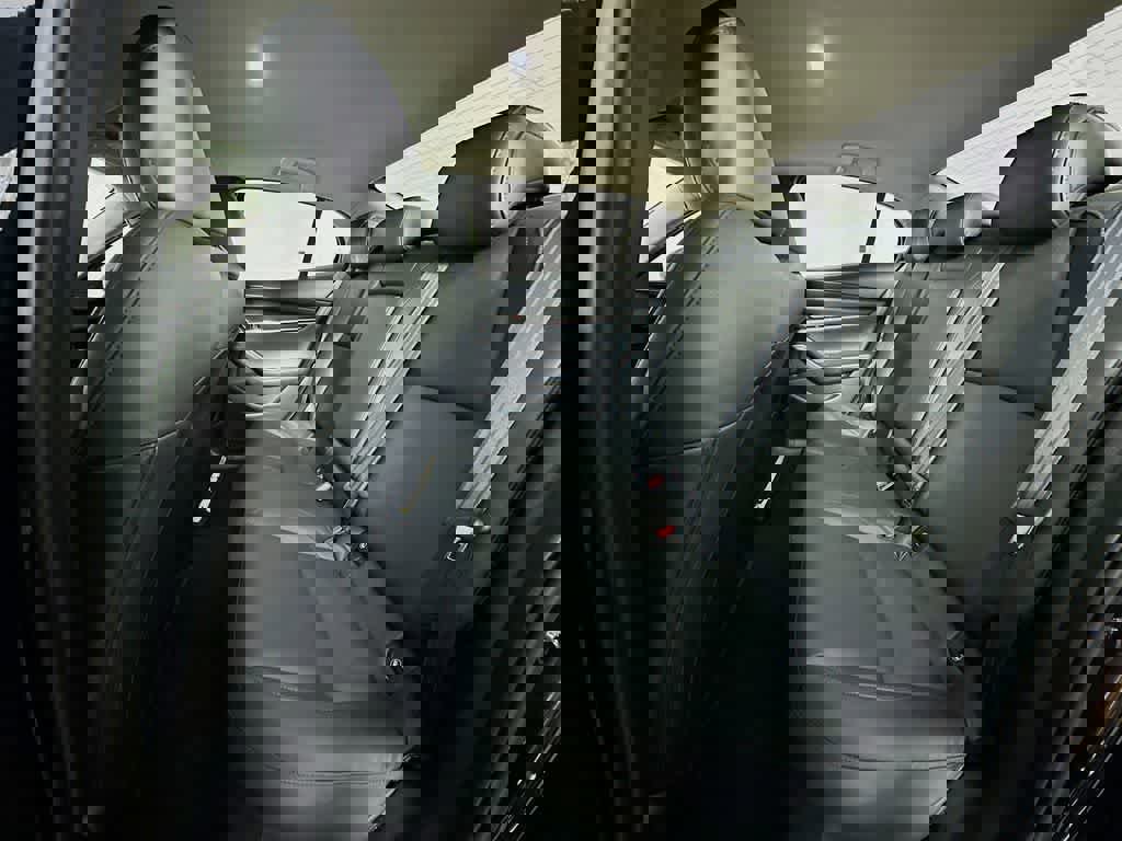 Used 2021 MAZDA MAZDA3 s image 16