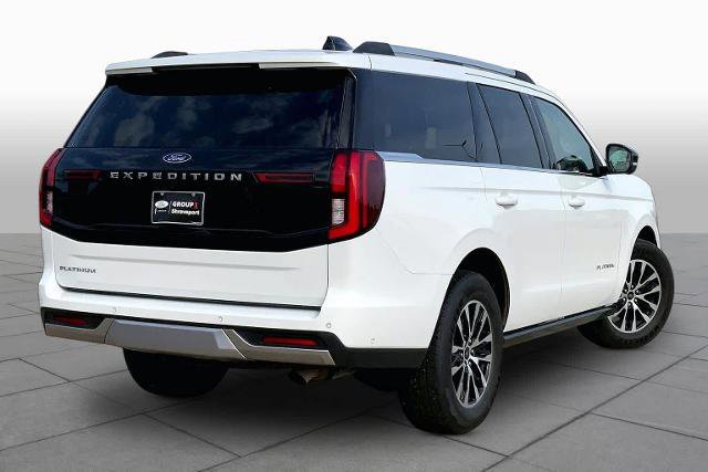 Certified 2025 Ford Expedition Platinum AWD/4WD image 4