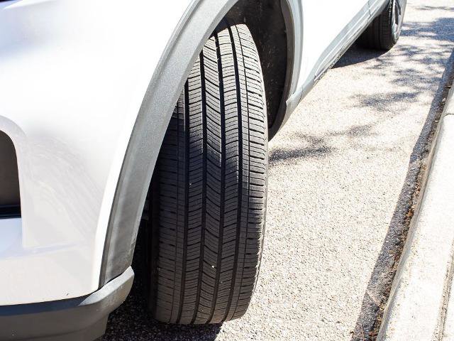 Certified 2022 Ford Explorer XLT w/ Equipment Group 202A image 9