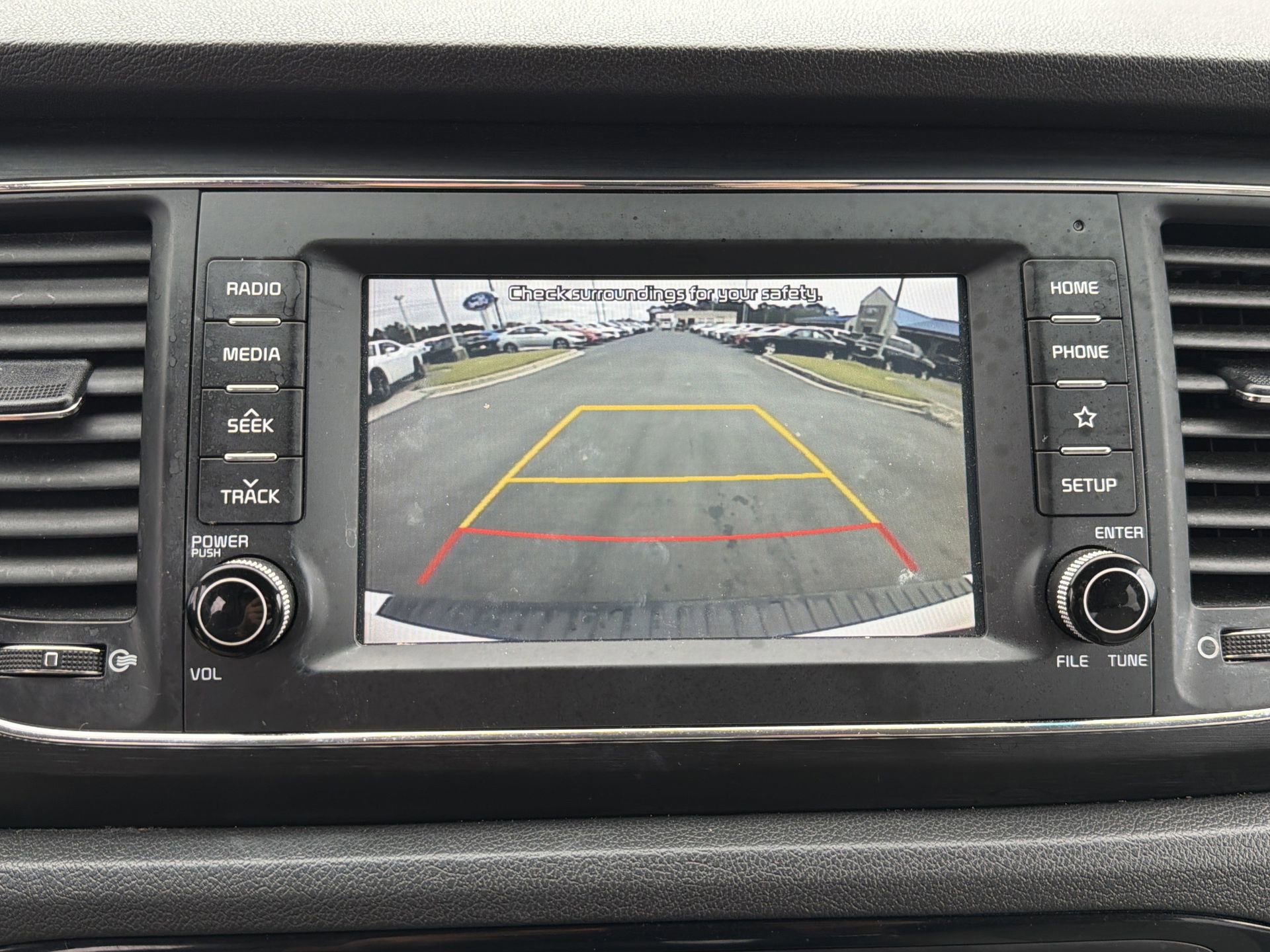 Used 2021 Kia Sedona LX image 10