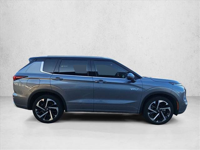 Used 2023 Mitsubishi Outlander SEL 40th Anniversary AWD/4WD image 4