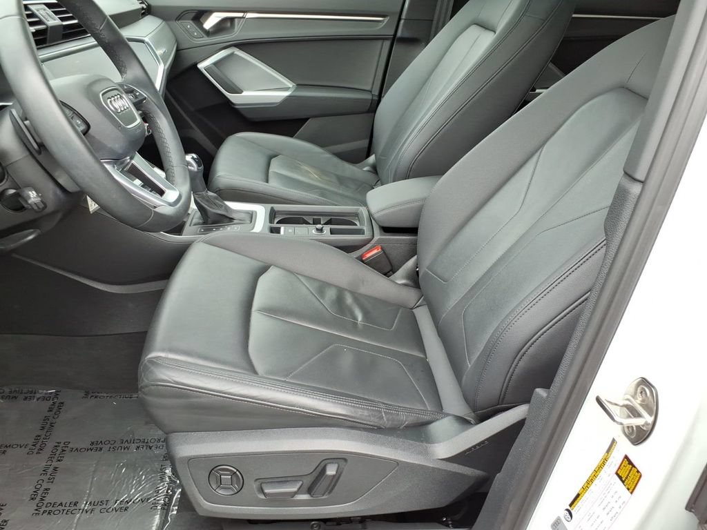 Used 2025 Audi Q3 2.0T Premium AWD/4WD image 13