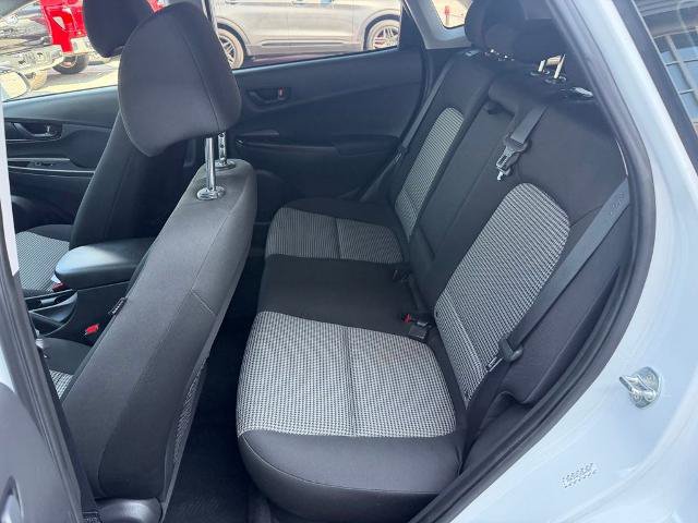 Used 2021 Hyundai Kona SE AWD/4WD image 13