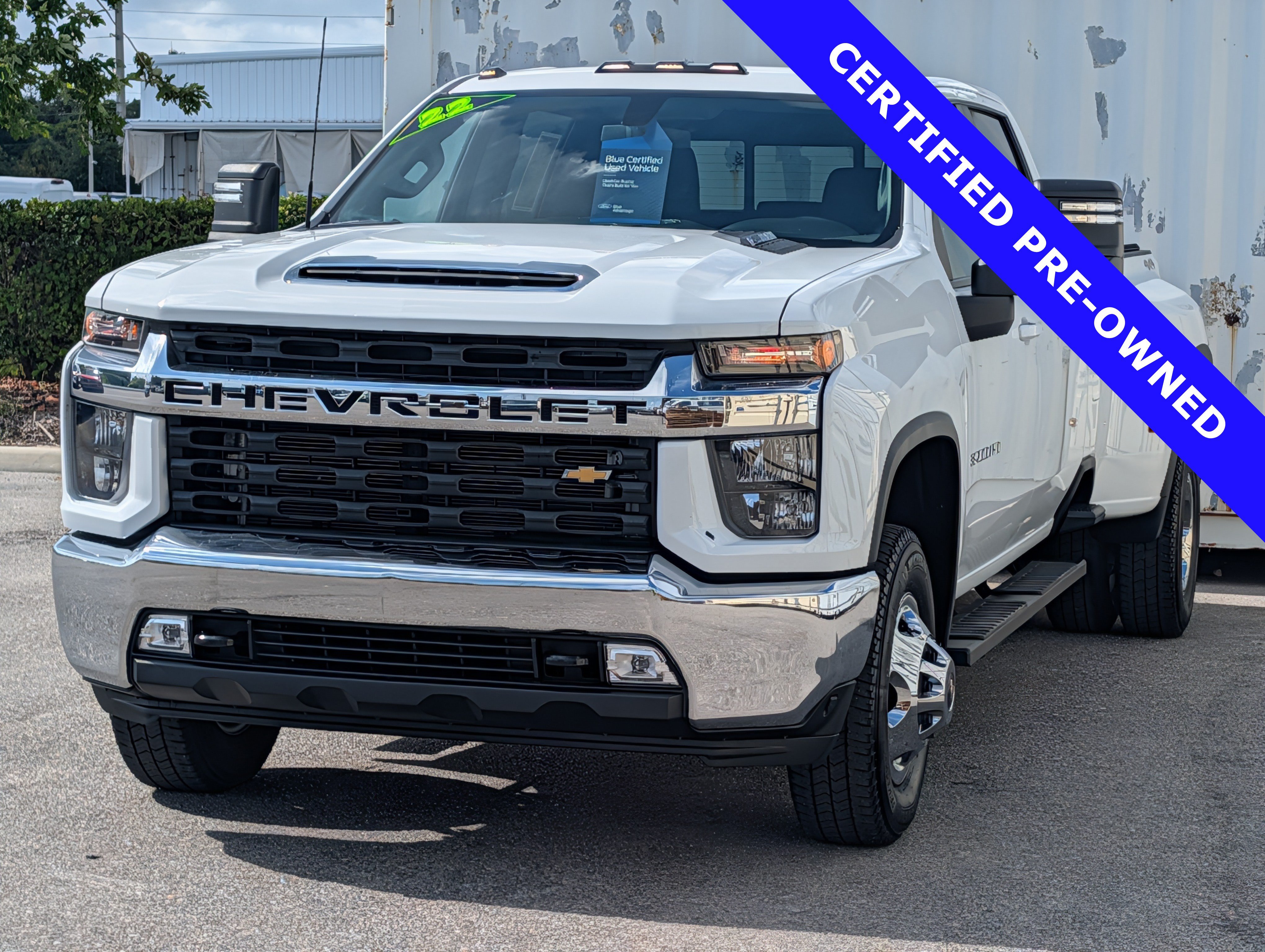 Used 2022 Chevrolet Silverado 3500 LT w/ Convenience Package AWD/4WD image 7