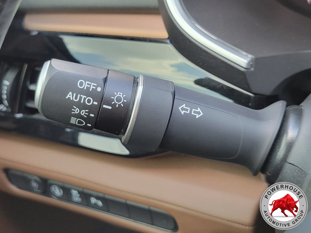 Used 2023 Acura MDX FWD w/ Technology Package image 34