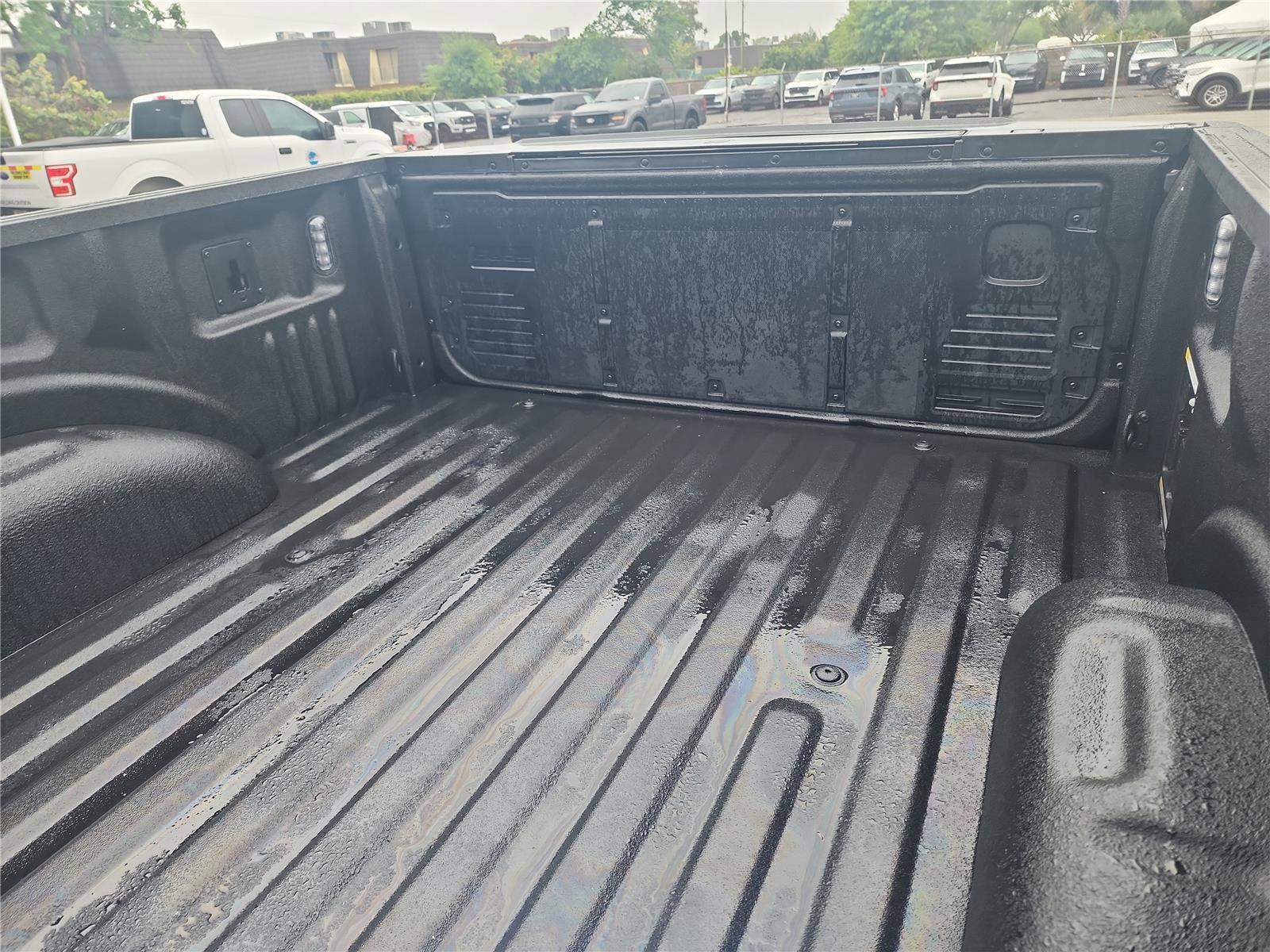 Certified 2022 Ford F150 Lariat w/ Equipment Group 502A High image 21