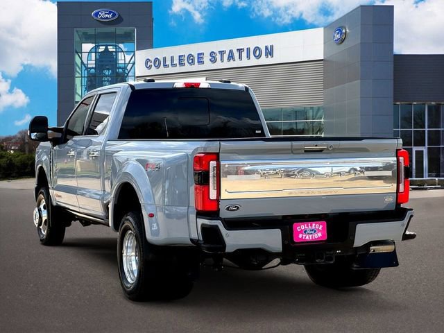 Certified 2024 Ford F350 Limited w/ FX4 Off-Road Package image 3