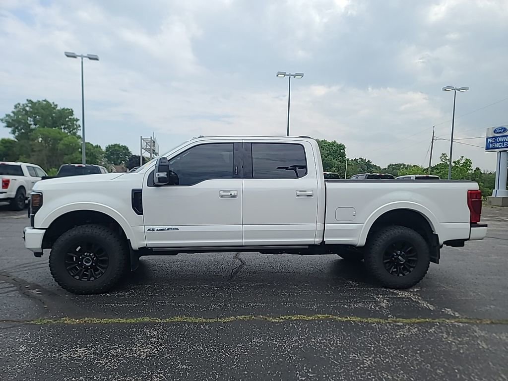 Certified 2022 Ford F350 Lariat w/ Tremor Off-Road Package AWD/4WD image 3
