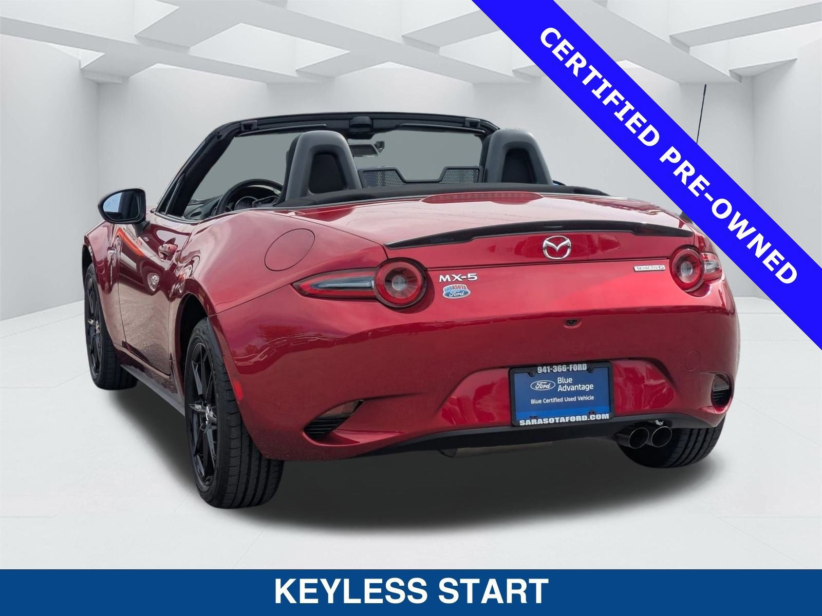 Used 2024 MAZDA MX-5 Miata Sport image 2