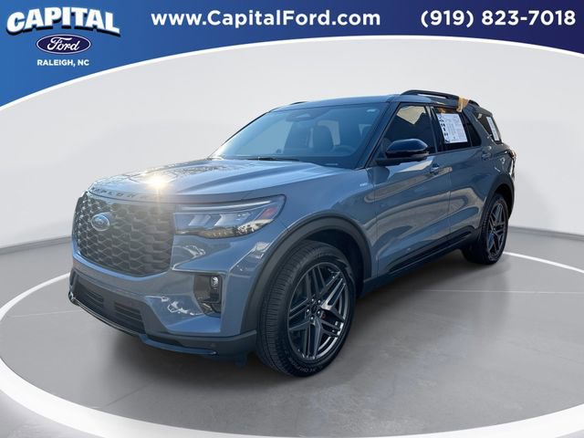Certified 2025 Ford Explorer ST-Line w/ Premium Package image 1