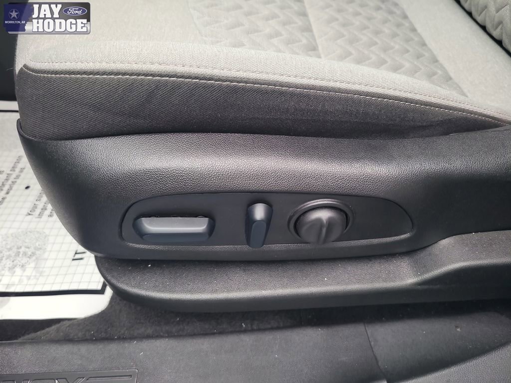 Used 2024 Chevrolet Equinox LT image 14