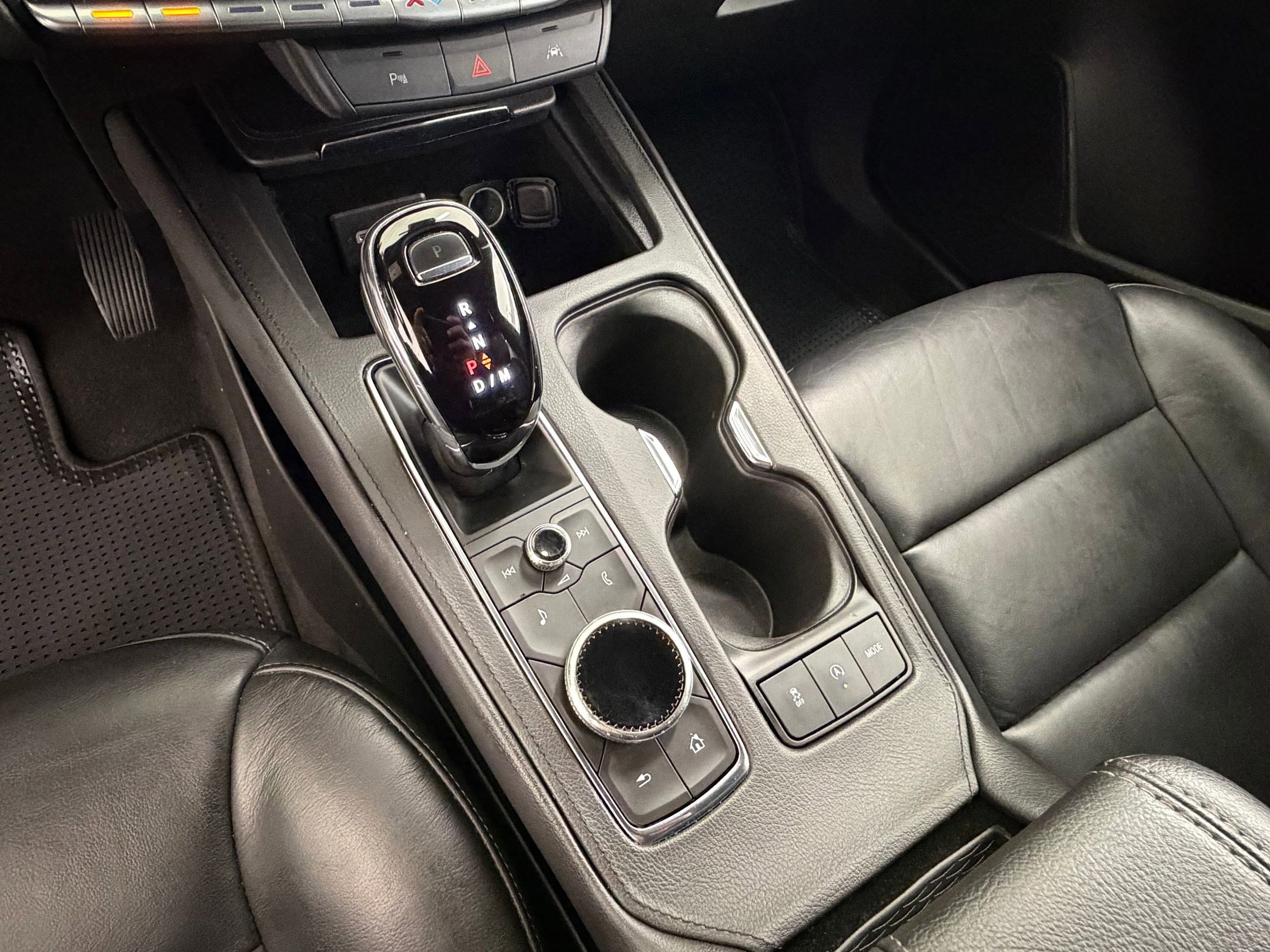 Used 2023 Cadillac XT4 Premium Luxury image 20