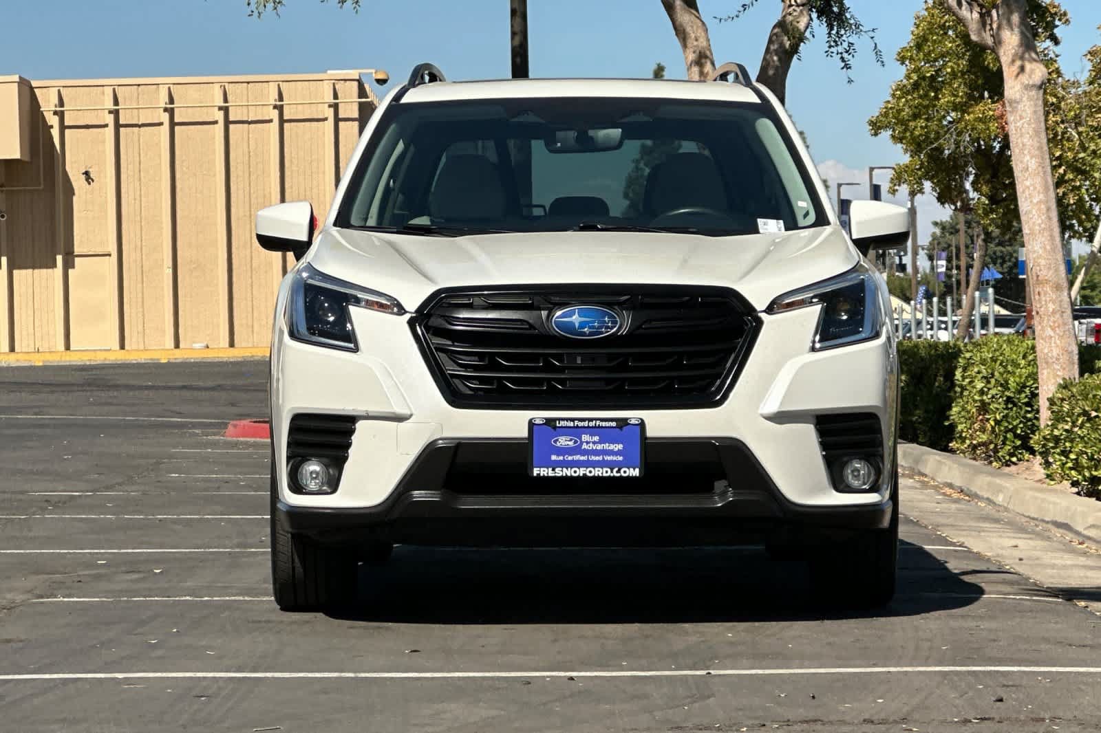 Used 2022 Subaru Forester Premium AWD/4WD image 11