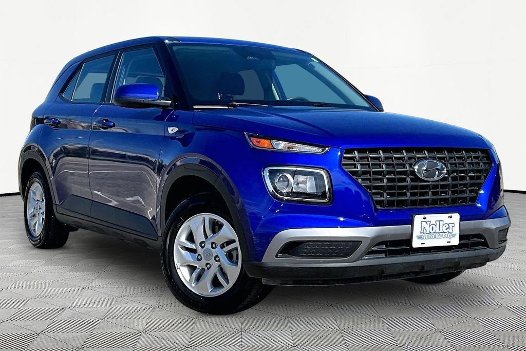 Used 2024 Hyundai Venue SE FWD image 12