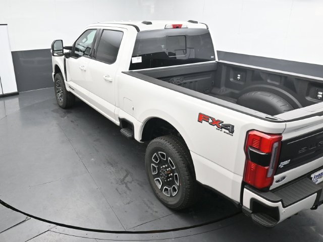 Certified 2026 Ford F350 Platinum AWD/4WD image 17